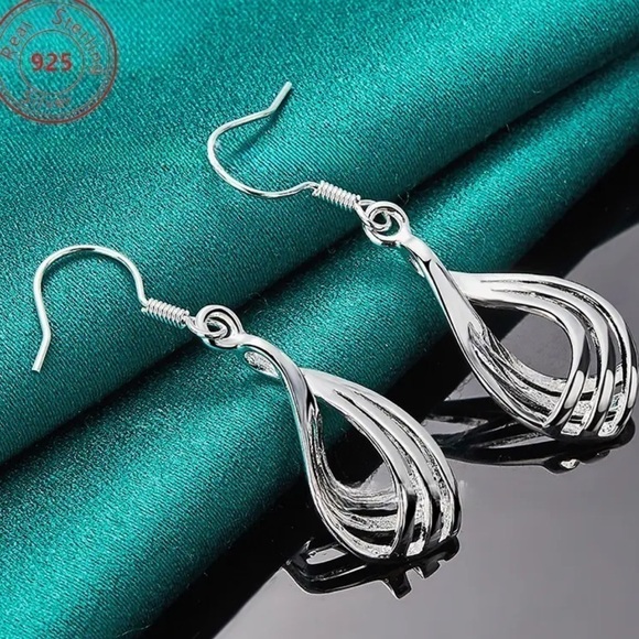 Women’s 925 Sterling Silver Geometric Triple Circle Dangle Earrings - NWT - Picture 4 of 5